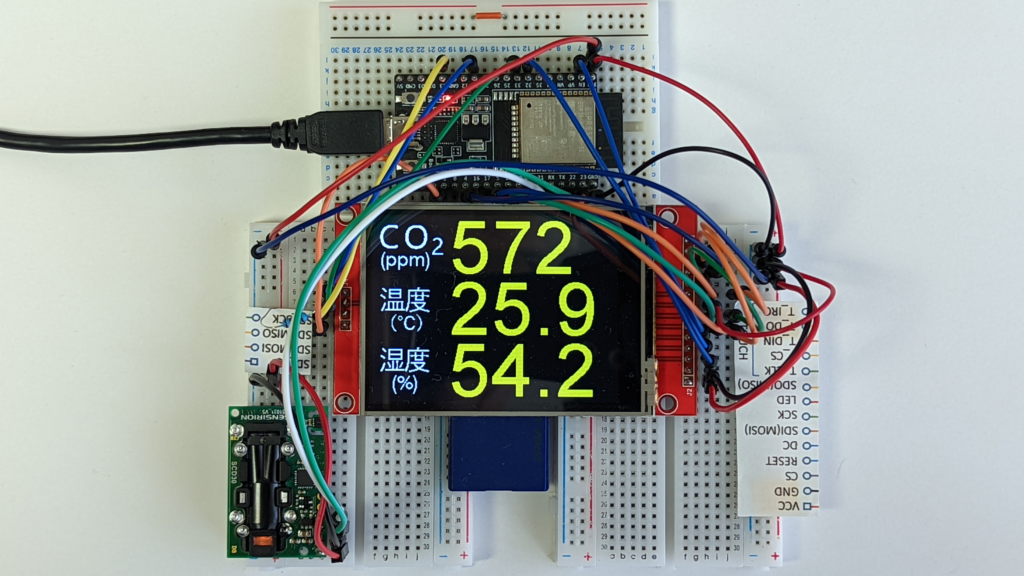 ESP32-DevKitCと2.8インチ240×320液晶モジュール(SDカード)をSPI接続、CO2濃度センサSCD30をI2C接続